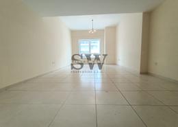 Apartment - 3 bedrooms - 4 bathrooms for rent in Al Istiqlal Street - Al Khalidiya - Abu Dhabi