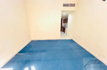 Apartment - Studio - 1 Bathroom for rent in Muwaileh 29 Building - Muwaileh - Sharjah