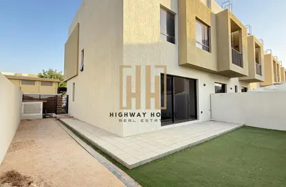 تاون هاوس - 3 غرف نوم - 4 حمامات للايجار في مساكن نسمه - ّالطي - الشارقة