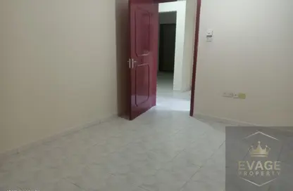 Apartment - 2 Bedrooms - 1 Bathroom for rent in Corniche Tower - Ajman Corniche Road - Ajman