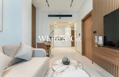 شقة - غرفة نوم - 1 حمام للبيع في تريليونير ريزيدنسز - الخليج التجاري - دبي