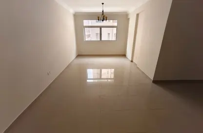 Apartment - 2 Bedrooms - 2 Bathrooms for rent in The Square 1 - Muwaileh Commercial - Sharjah