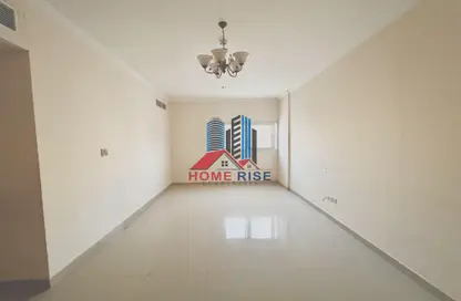 Apartment - 2 Bedrooms - 2 Bathrooms for rent in Muwaileh 29 Building - Muwaileh - Sharjah