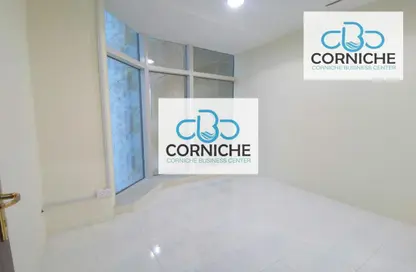 Empty Room image for: Office Space - Studio - 4 Bathrooms for rent in Corniche Tower - Corniche Road - Abu Dhabi, Image 1