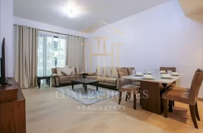 Living / Dining Room image for: Apartment - 2 Bedrooms - 2 Bathrooms for rent in La Cote Building 4 - Jumeirah 1 - Jumeirah - Dubai, Image 1