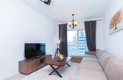 Apartment - 2 Bedrooms - 3 Bathrooms for rent in Lake Point Tower - JLT Cluster N - Jumeirah Lake Towers - Dubai