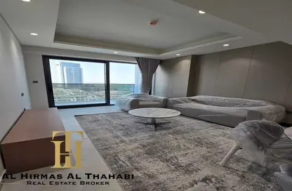 شقة - غرفة نوم - 2 حمامات للايجار في كلاود تاور - مثلث قرية الجميرا - دبي