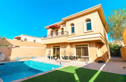 Pool image for: Villa - 4 Bedrooms - 5 Bathrooms for rent in Gardenia - Al Raha Golf Gardens - Abu Dhabi, Image 1
