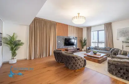 Living Room image for: Apartment - 4 Bedrooms - 4 Bathrooms for rent in Lamtara 3 - Madinat Jumeirah Living - Umm Suqeim - Dubai, Image 1