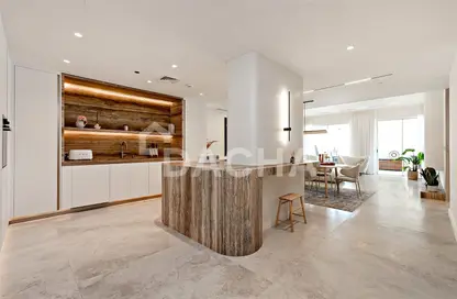 Apartment - 2 Bedrooms - 3 Bathrooms for sale in Al Basri - Shoreline Apartments - Palm Jumeirah - Dubai