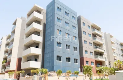 Apartment - 2 Bedrooms - 2 Bathrooms for rent in Tower 39 - Al Reef Downtown - Al Reef - Abu Dhabi