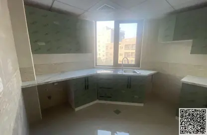 Apartment - 2 Bedrooms - 2 Bathrooms for rent in Corniche Tower - Ajman Corniche Road - Ajman