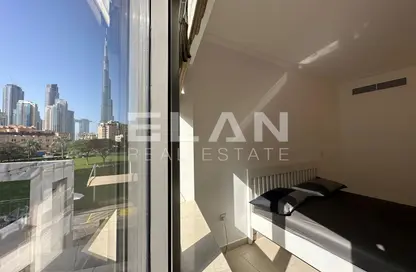 صورة لـ شرفة شقة - 2 غرف نوم - 3 حمامات للبيع في البرج الجنوبي 3 - الجناح الجنوبي - دبي وسط المدينة - دبي ، صورة رقم 1