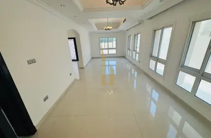 Villa - 4 Bedrooms - 4 Bathrooms for rent in Umm Suqeim 3 Villas - Umm Suqeim 3 - Umm Suqeim - Dubai