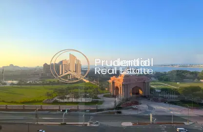 Apartment - 2 Bedrooms - 3 Bathrooms for rent in Etihad Tower 4 - Etihad Towers - Corniche Road - Abu Dhabi