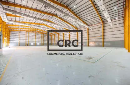 Warehouse - Studio for rent in Mussafah Industrial Area - Mussafah - Abu Dhabi