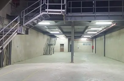 Warehouse - Studio - 1 Bathroom for rent in Dubai Investment Park 1 (DIP 1) - Dubai Investment Park (DIP) - Dubai