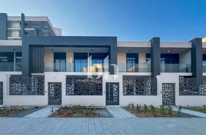 Townhouse - 3 Bedrooms - 4 Bathrooms for sale in The Gate - Masdar City - Abu Dhabi