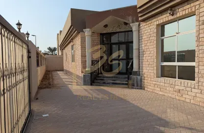 فيلا - 3 غرف نوم - 4 حمامات للايجار في فلل الجميرا 2 - جميرا 2 - الجميرا - دبي