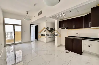 Apartment - 1 Bedroom - 2 Bathrooms for rent in The Pearl - Al Jaddaf - Dubai