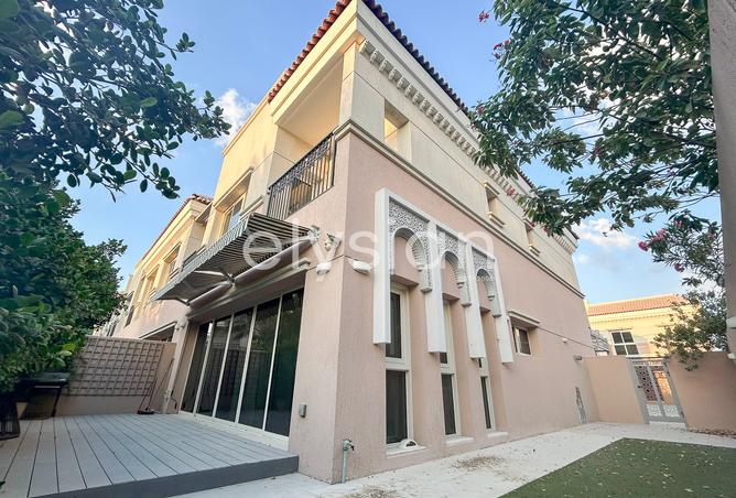 Large Garden | Park Backing | Area Specialist