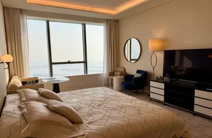 Apartment - Studio - 1 Bathroom for rent in The Palm Tower - Palm Jumeirah - Dubai