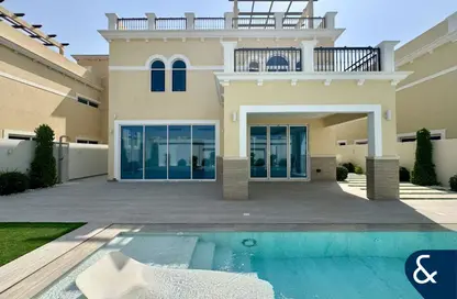 Villa - 4 Bedrooms - 4 Bathrooms for sale in Legacy Nova Villas - Jumeirah Park - Dubai
