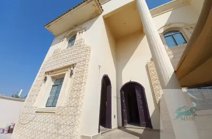 Villa - 6 Bedrooms - 7+ Bathrooms for rent in Shakhbout City - Abu Dhabi