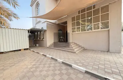 شقة - 3 غرف نوم - 3 حمامات للايجار في السويفي - زاخر - العين