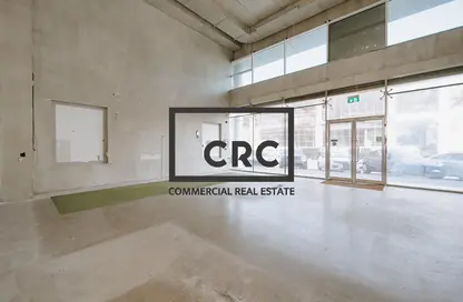 محل - استوديو للايجار في مركز الجود - القوز - دبي