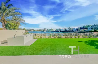 Villa - 5 Bedrooms - 5 Bathrooms for rent in Meadows 5 - Meadows - Dubai