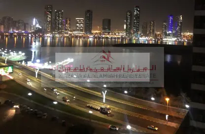 شقة - 2 غرف نوم - 3 حمامات للايجار في برج الملكة - القصباء - الشارقة