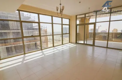 Apartment - 2 Bedrooms - 3 Bathrooms for sale in The50 - Majan - Dubai Land - Dubai