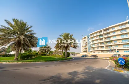 Apartment - 3 Bedrooms - 3 Bathrooms for sale in Tower 3 - Al Reef Downtown - Al Reef - Abu Dhabi
