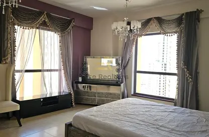 Apartment - 3 Bedrooms - 3 Bathrooms for rent in Shams 1 - Shams - Jumeirah Beach Residence - Dubai