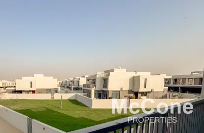 Townhouse - 4 Bedrooms - 6 Bathrooms for sale in The Pulse Beachfront 3 - The Pulse - Dubai South (Dubai World Central) - Dubai