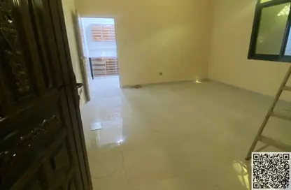 Apartment - Studio - 1 Bathroom for rent in Al Mowaihat 3 - Al Mowaihat - Ajman Apartment - Studio - 1 Bathroom for rent in Al Mowaihat 3 - Al Mowaihat - Ajman