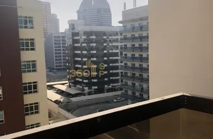 Apartment - 1 Bedroom - 2 Bathrooms for sale in Silicon Gates 3 - Silicon Gates - Dubai Silicon Oasis - Dubai