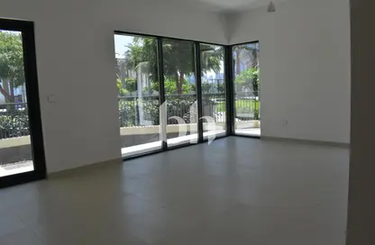 Apartment - 4 Bedrooms - 5 Bathrooms for sale in Sapphire Beach Residence - Maryam Beach Residence - Maryam Island - Sharjah