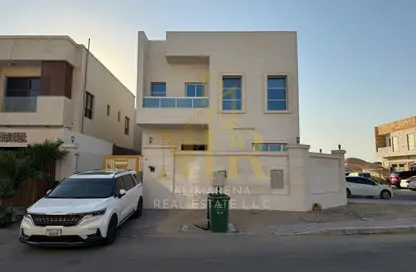 Villa - 4 Bedrooms - 6 Bathrooms for sale in Al Yasmeen 1 - Al Yasmeen - Ajman