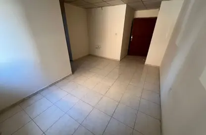 شقة - 1 حمام للايجار في برج النعيمية الثاني - النعيمية - عجمان