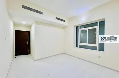 Apartment - 3 Bedrooms - 3 Bathrooms for rent in Port Saeed 202 - Port Saeed - Deira - Dubai