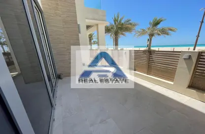 تاون هاوس - 2 غرف نوم - 4 حمامات للبيع في ممشى السعديات - منطقة السعديات الثقافية - جزيرة السعديات - أبوظبي