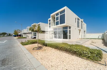 Villa - 6 Bedrooms - 7 Bathrooms for rent in Acuna - The Roots DAMAC Hills 2 - Damac Hills 2 - Dubai