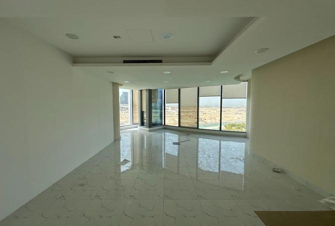 15702904 - Property Main Image