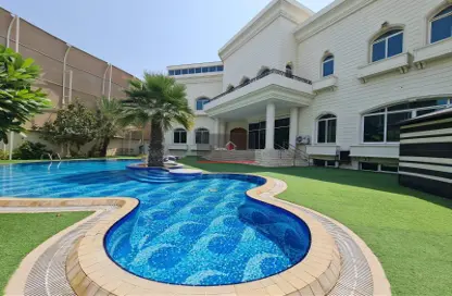 Pool image for: Villa - 6 Bedrooms for rent in Al Karamah - Abu Dhabi, Image 1