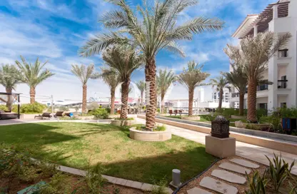 Garden image for: Apartment - 2 Bedrooms - 2 Bathrooms for sale in Ansam 1 - Ansam - Yas Island - Abu Dhabi, Image 1