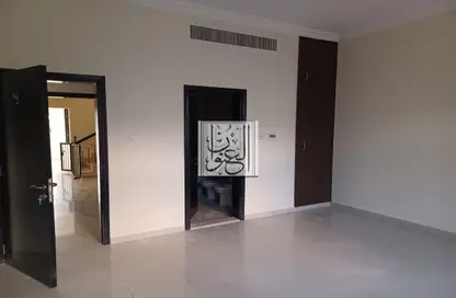 فيلا - 5 غرف نوم - 5 حمامات للايجار في مدينة خليفة - أبوظبي
