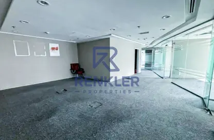 Office Space - Studio - 1 Bathroom for rent in The Regal Tower - Business Bay - Dubai