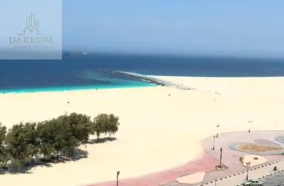 Apartment - 2 Bedrooms - 2 Bathrooms for rent in Ajman Corniche Residences - Ajman Corniche Road - Ajman